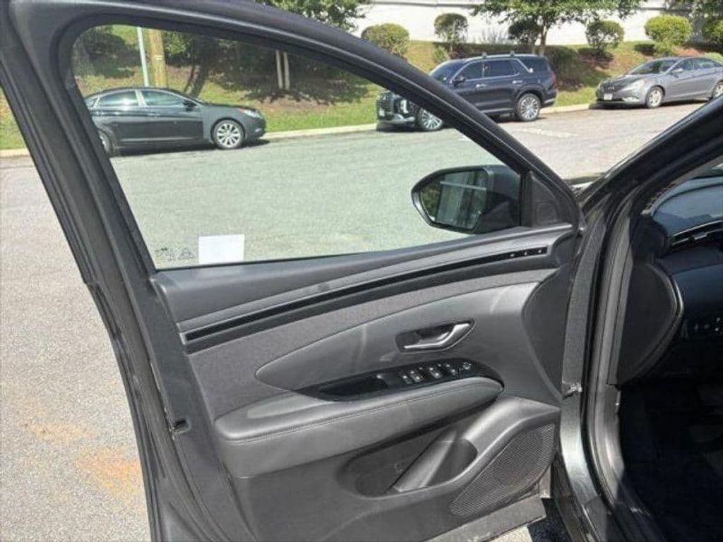2024 Hyundai Tucson Plug-In Hybrid view 11
