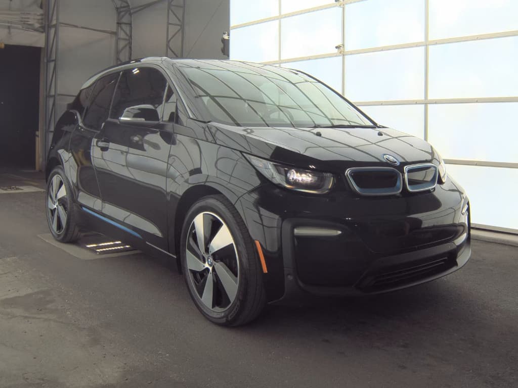 2021 BMW i3 view 2