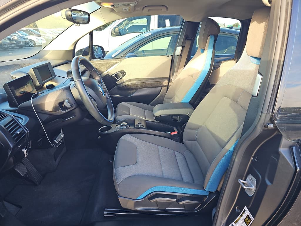 2021 BMW i3 view 5