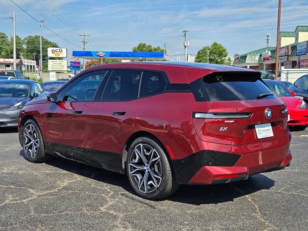 2022 BMW iX view 2