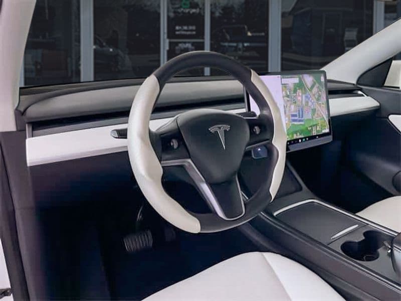 2021 Tesla Model Y view 12