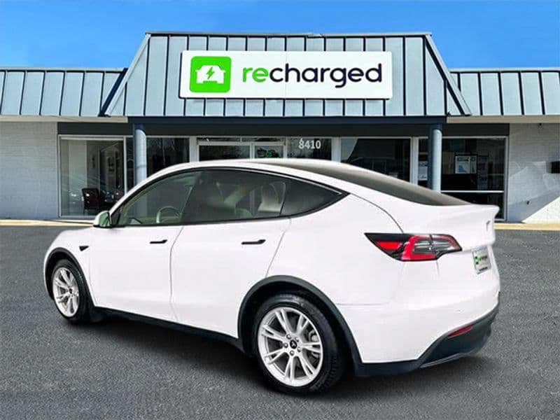 2021 Tesla Model Y view 7