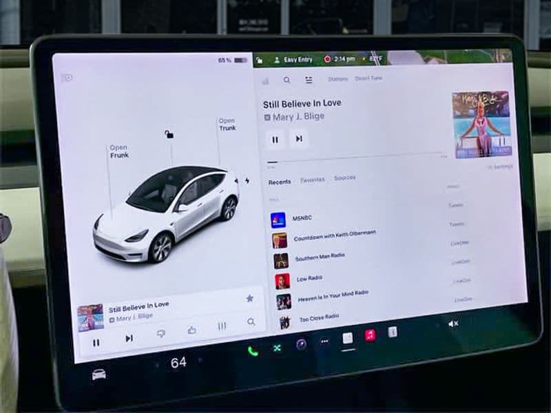 2021 Tesla Model Y view 17