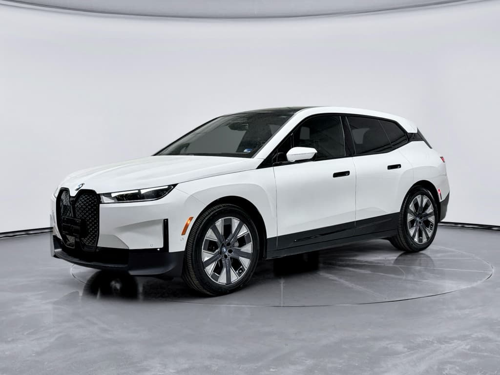2023 BMW iX