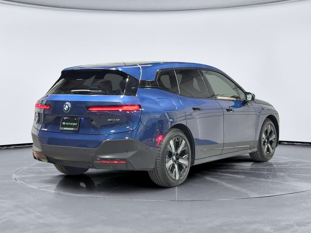 2023 BMW iX view 3