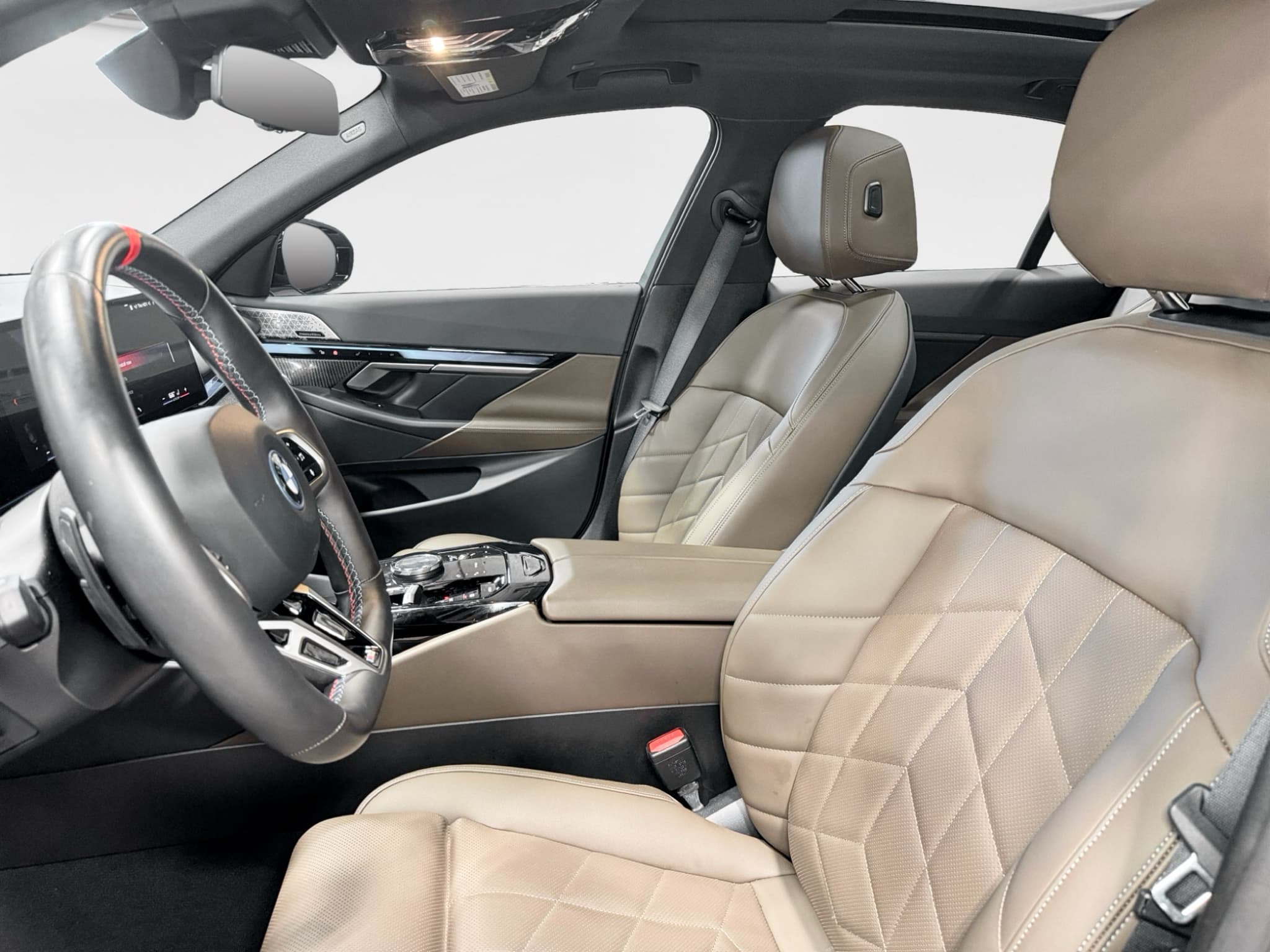 2024 BMW i5 view 16