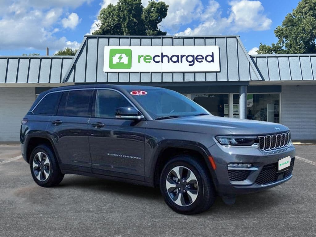 2024 Jeep Grand Cherokee 4xe view 6