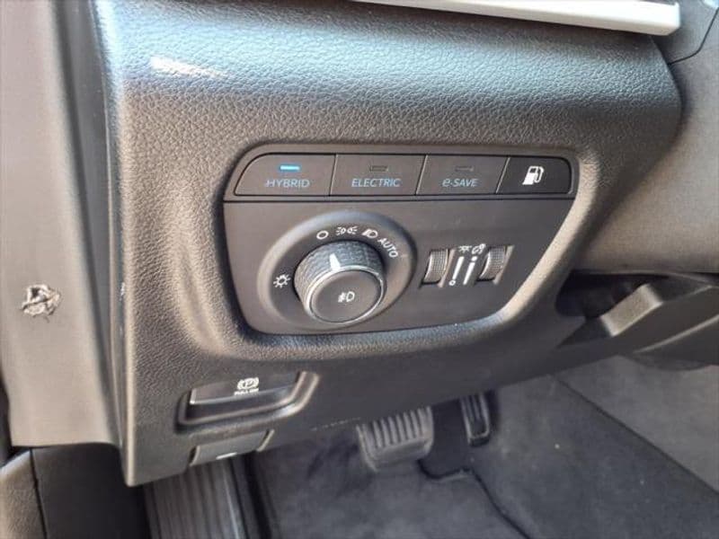2024 Jeep Grand Cherokee 4xe view 15