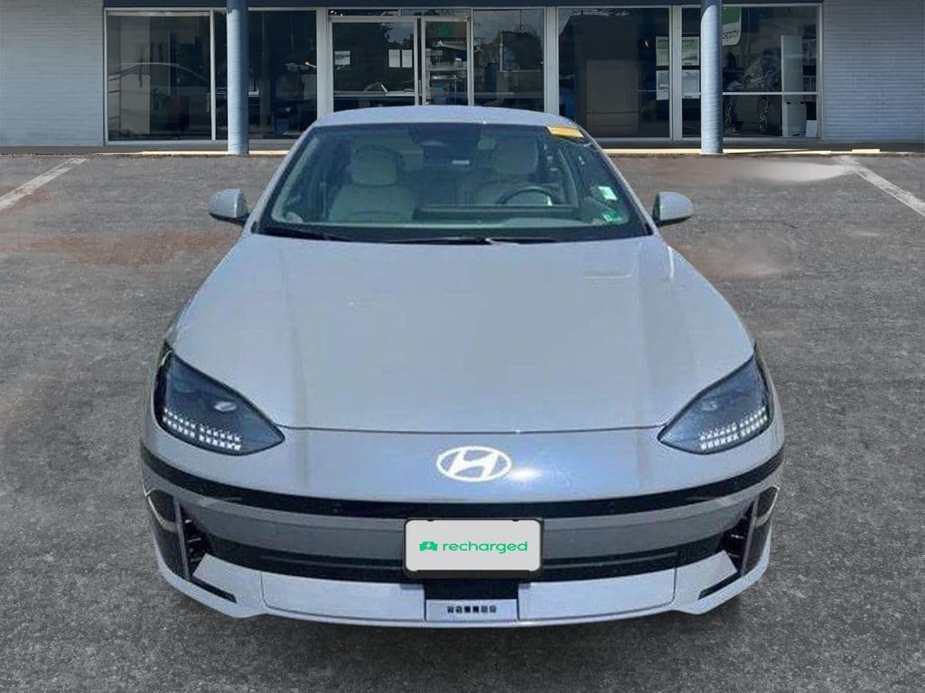 2024 Hyundai IONIQ 6 view 16