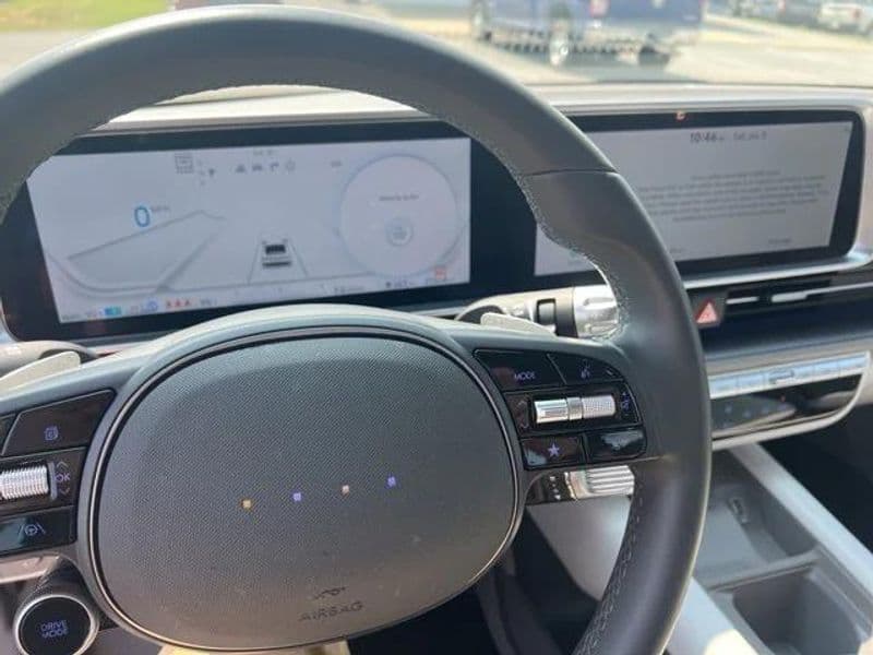 2024 Hyundai IONIQ 6 view 12
