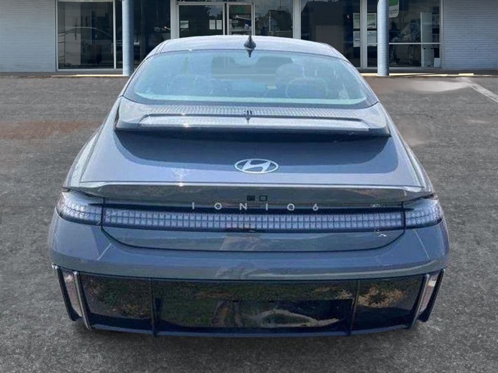 2024 Hyundai IONIQ 6 view 8
