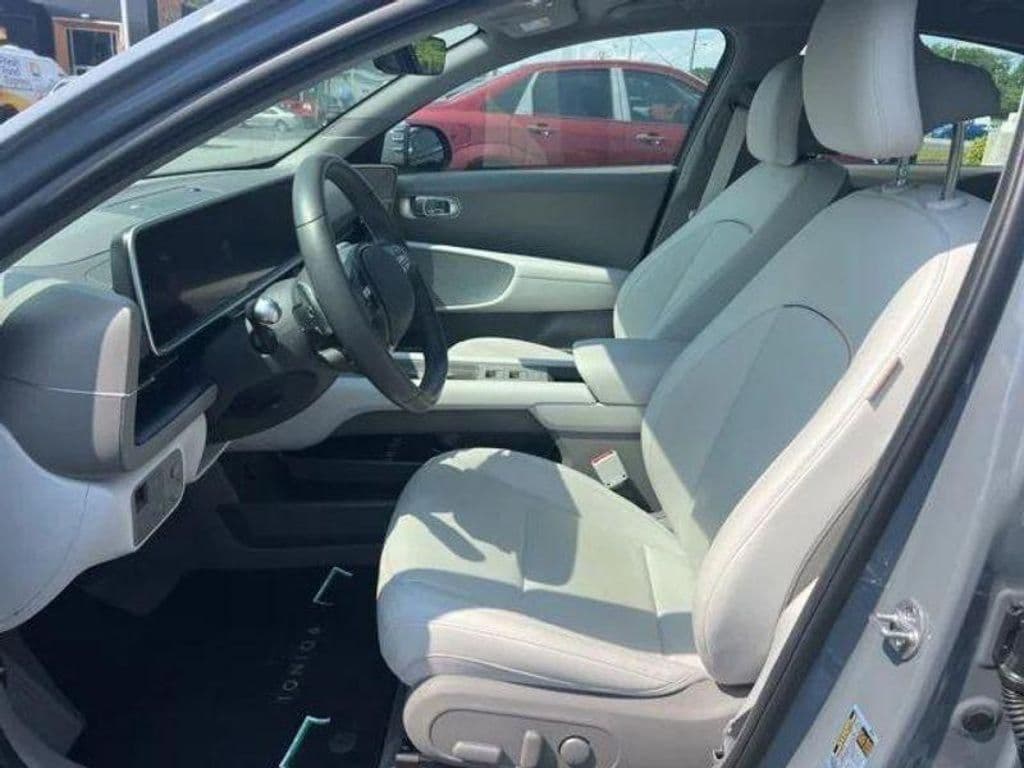 2024 Hyundai IONIQ 6 view 20