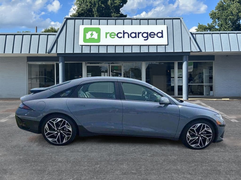 2024 Hyundai IONIQ 6 view 12