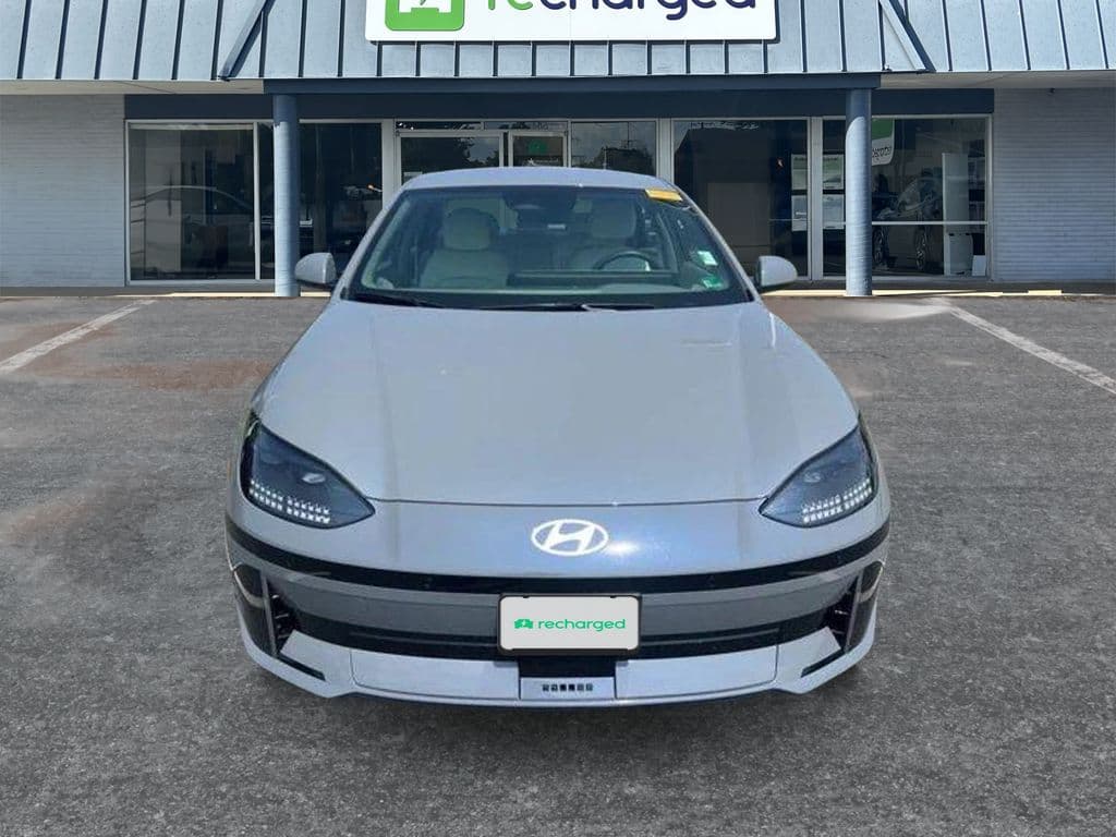 2024 Hyundai IONIQ 6 view 8