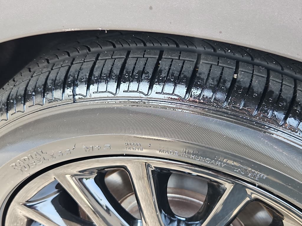 2023 MINI SE Hardtop view 25
