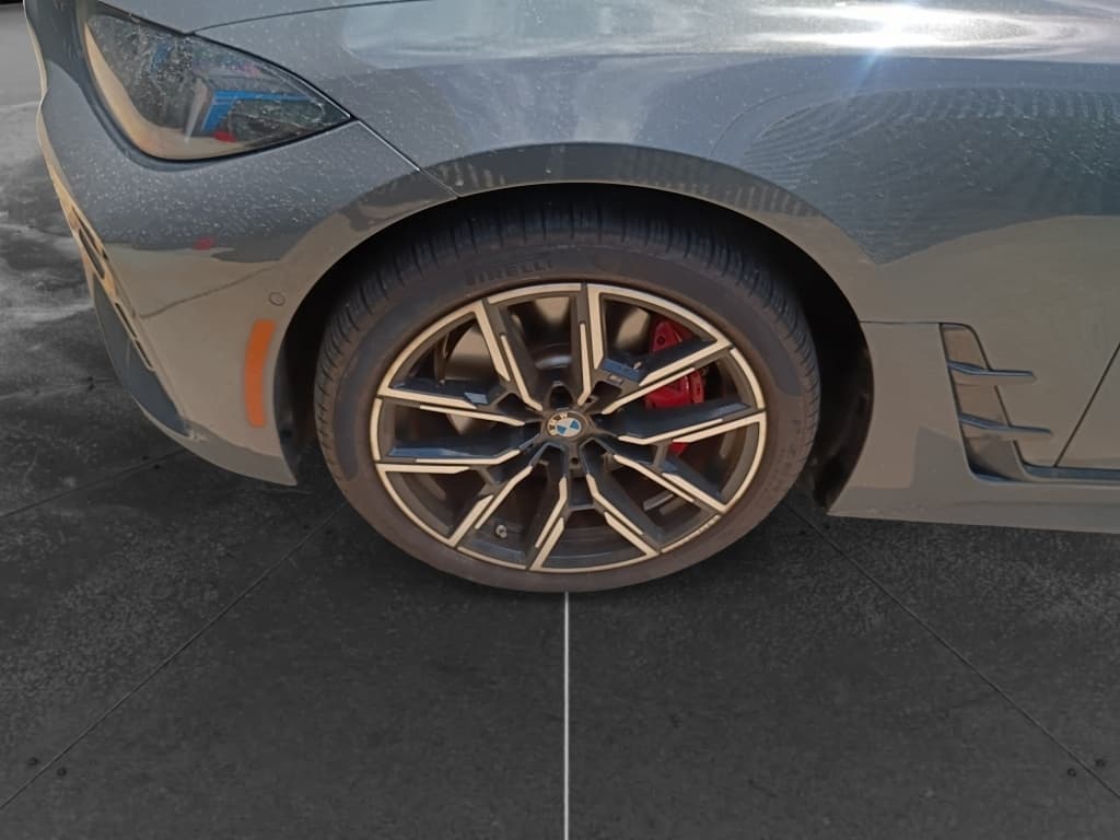 2025 BMW i4 view 6