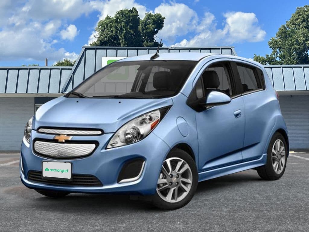 2015 Chevrolet Spark EV view 1