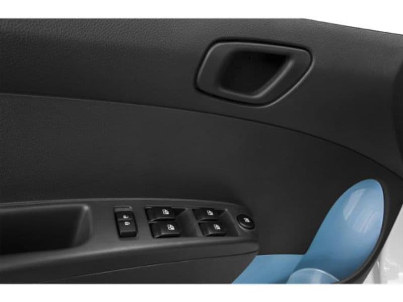2015 Chevrolet Spark EV view 20