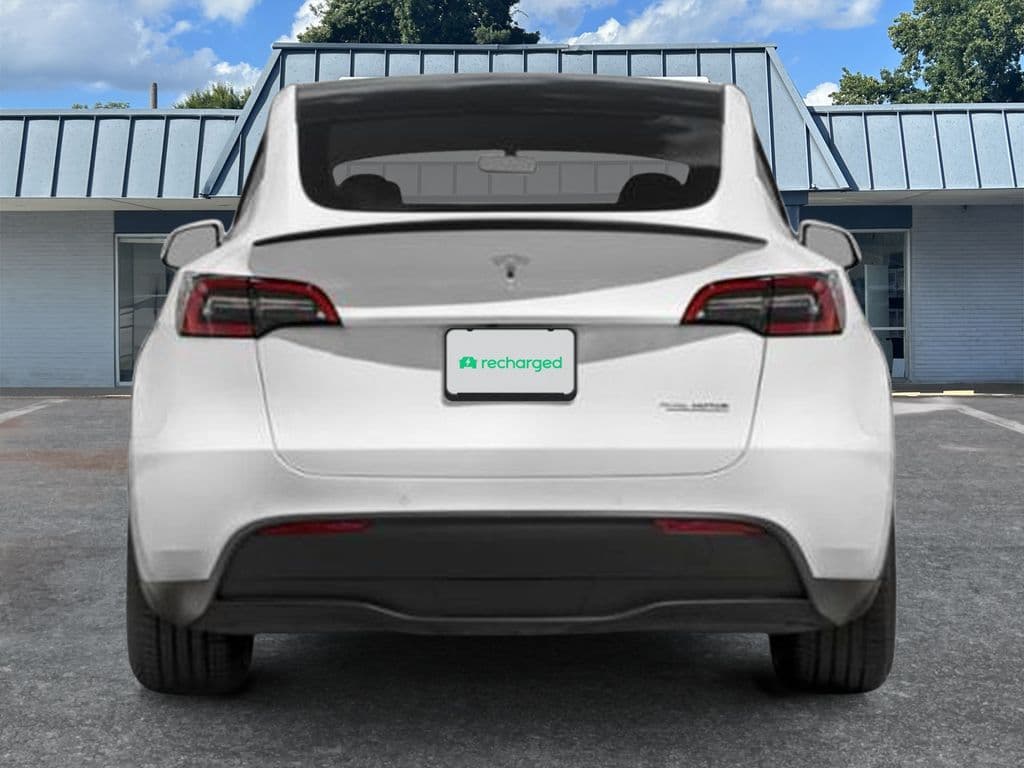 2021 Tesla Model Y view 3