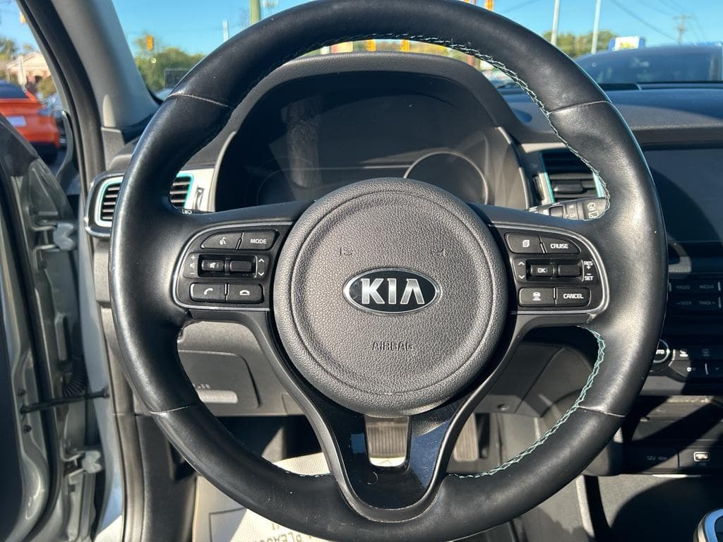 2019 Kia Niro EV view 7