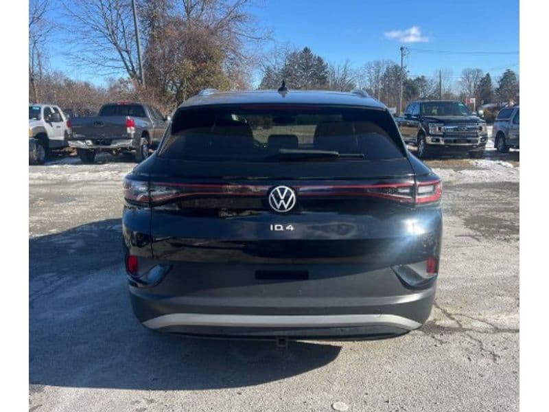 2021 Volkswagen ID.4 view 4