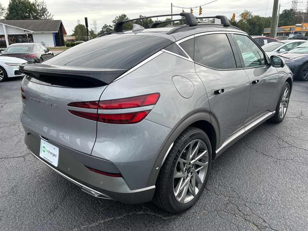 2023 Genesis GV60 view 3