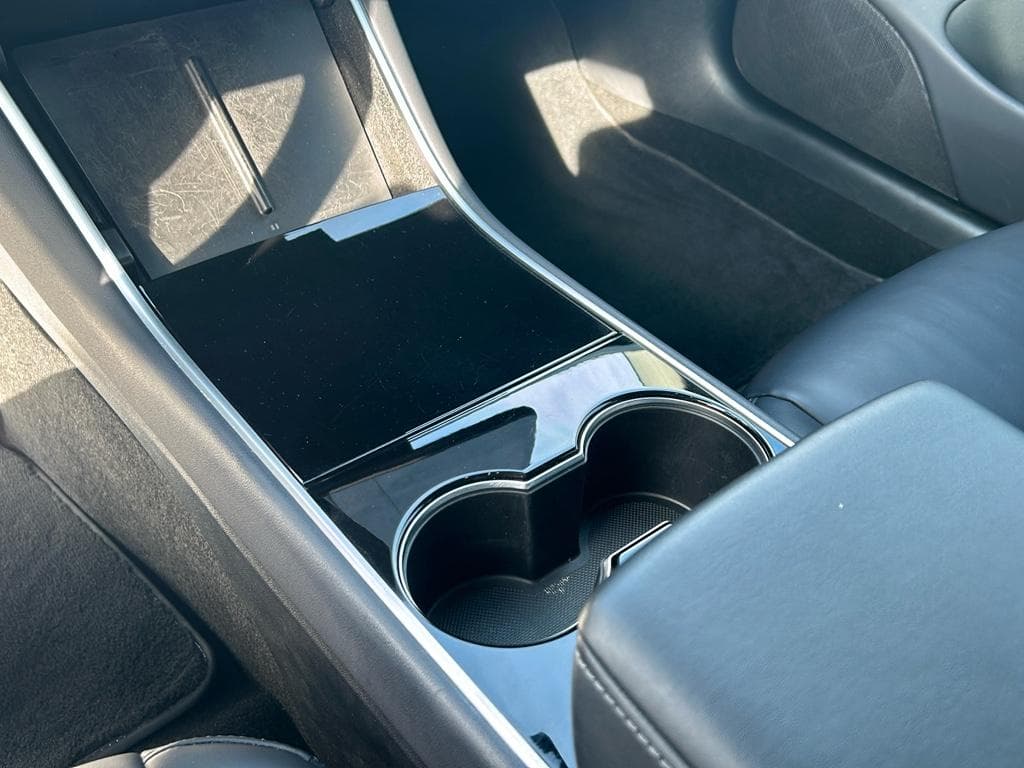 2018 Tesla Model 3 view 14