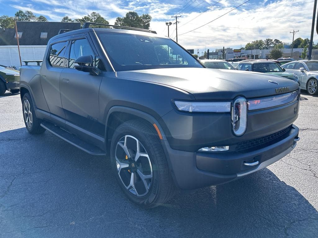 2023 Rivian R1T view 4