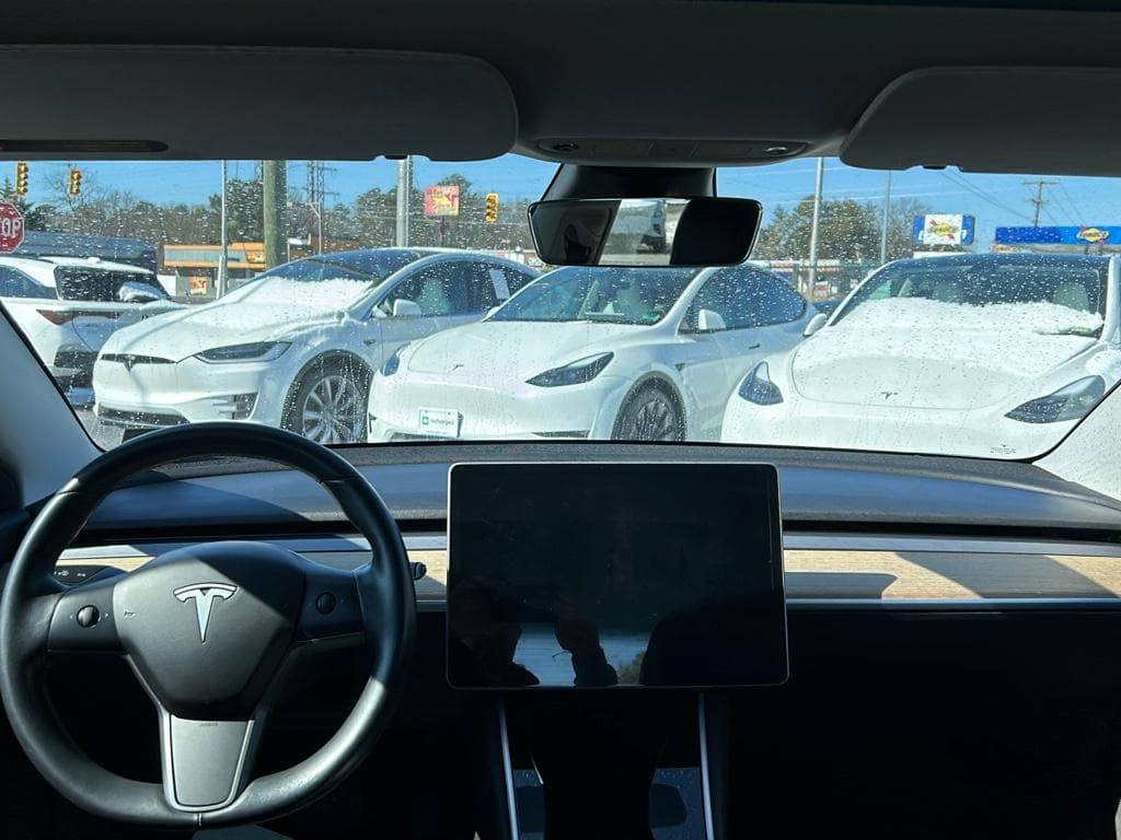 2018 Tesla Model 3 view 12