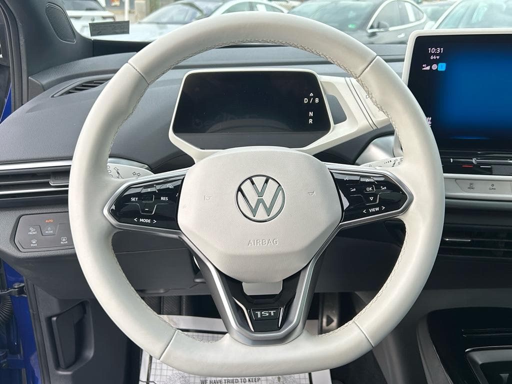 2021 Volkswagen ID.4 view 7