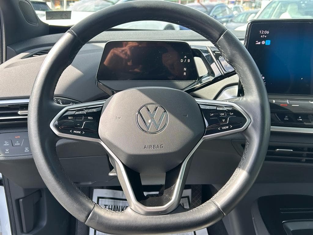 2021 Volkswagen ID.4 view 7