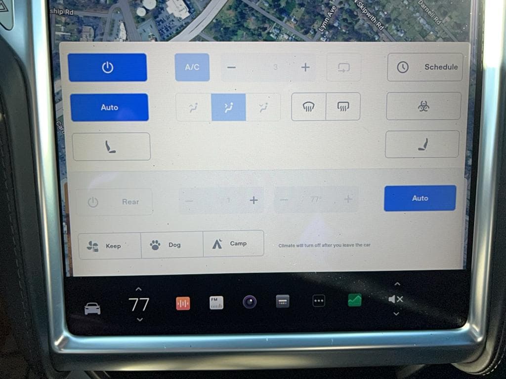 2017 Tesla Model X view 12