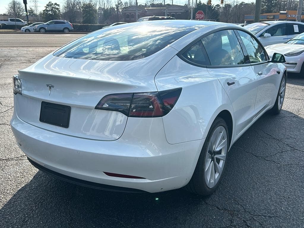 2021 Tesla Model 3 view 3