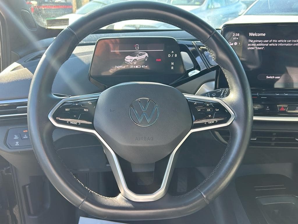 2021 Volkswagen ID.4 view 8