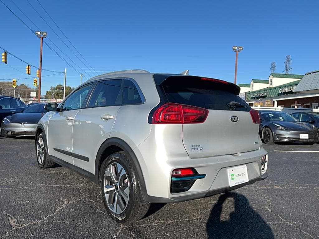 2020 Kia Niro EV view 2