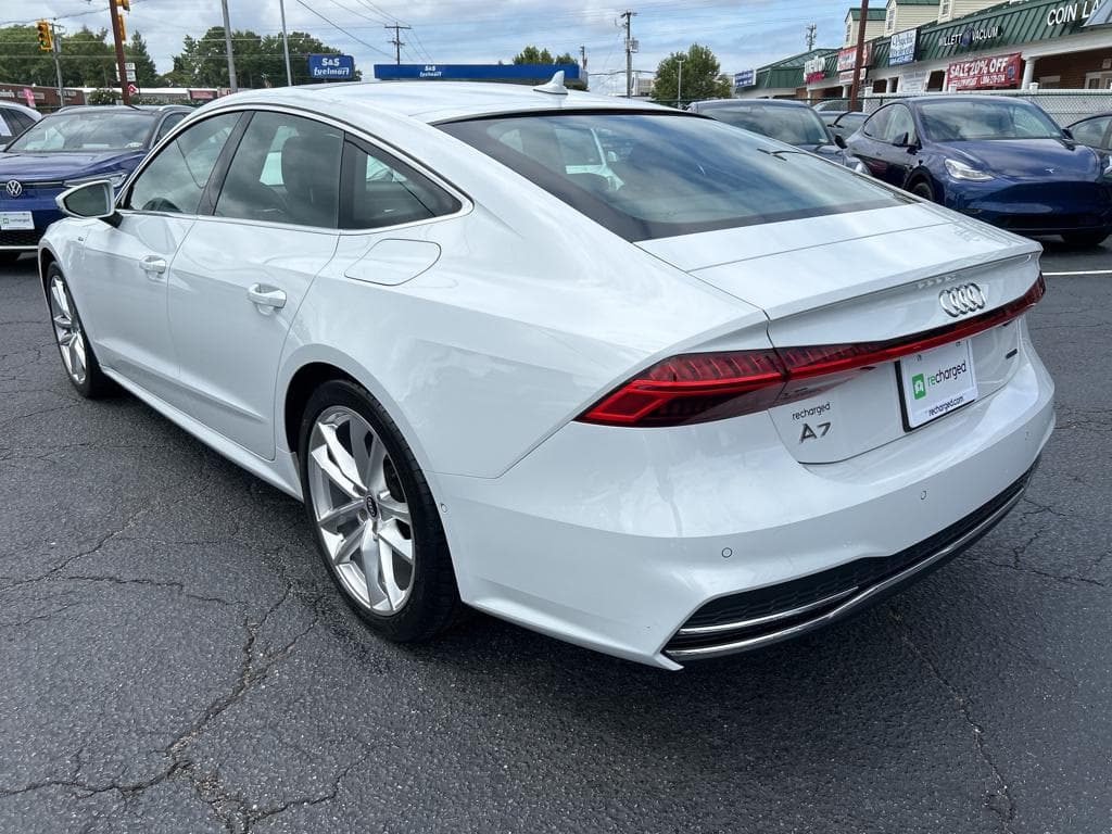 2021 Audi A7 view 2