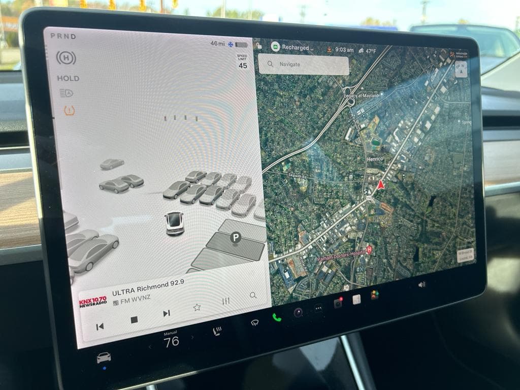 2018 Tesla Model 3 view 9