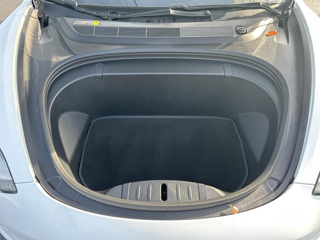 2018 Tesla Model 3 view 19