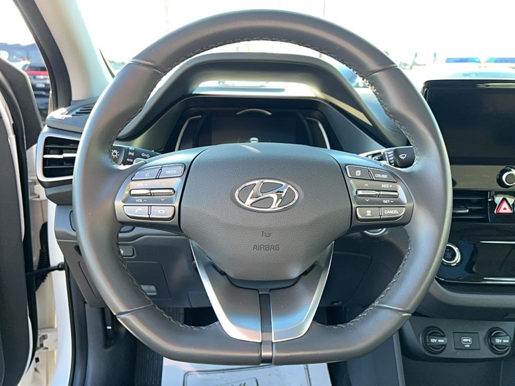 2021 Hyundai IONIQ Electric view 7