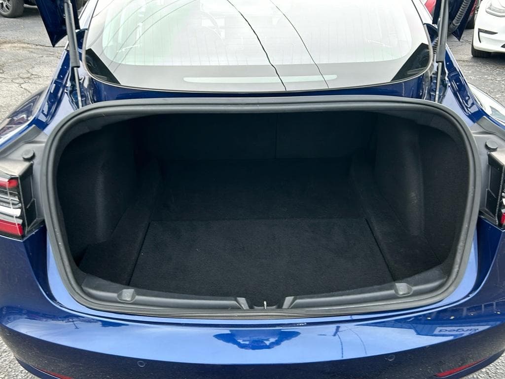 2018 Tesla Model 3 view 19