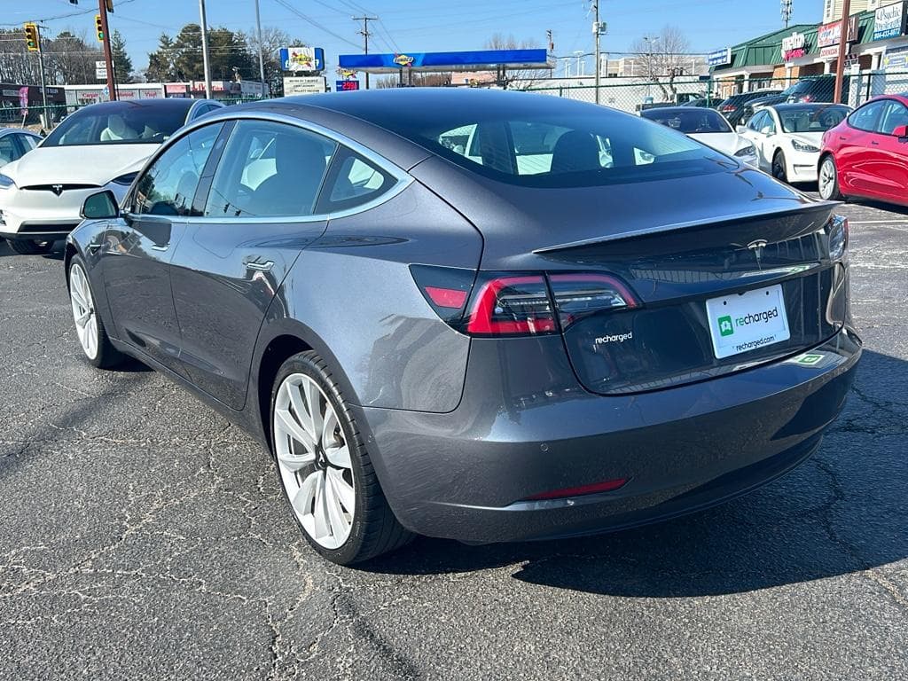 2018 Tesla Model 3 view 2