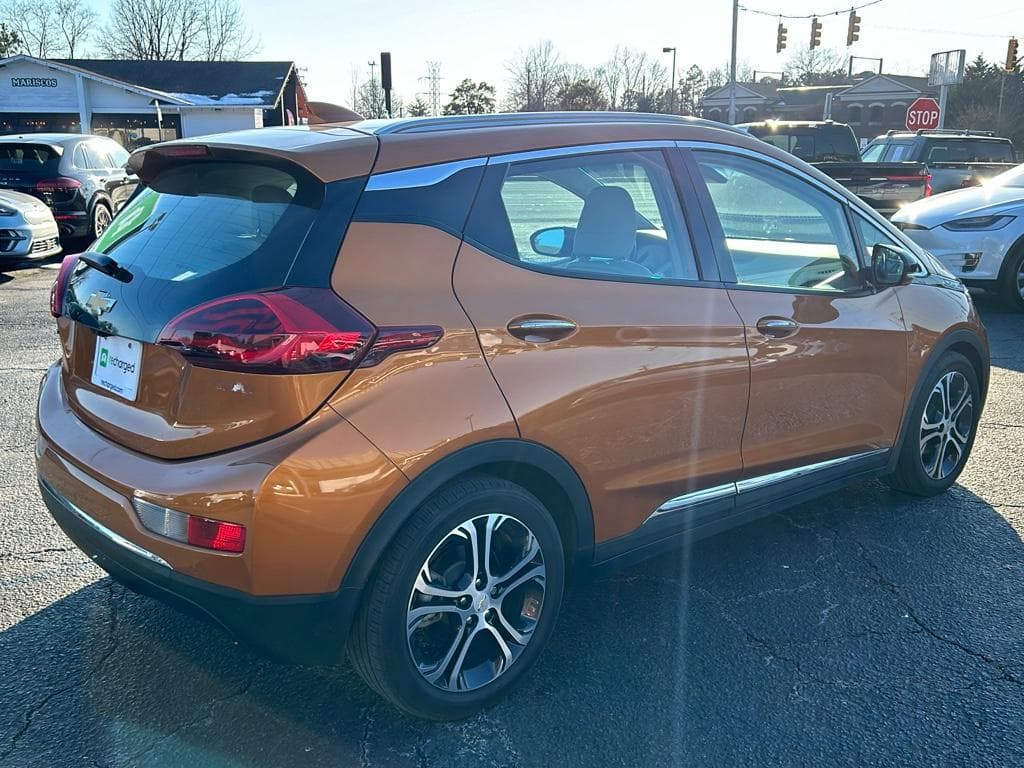 2018 Chevrolet Bolt EV view 5