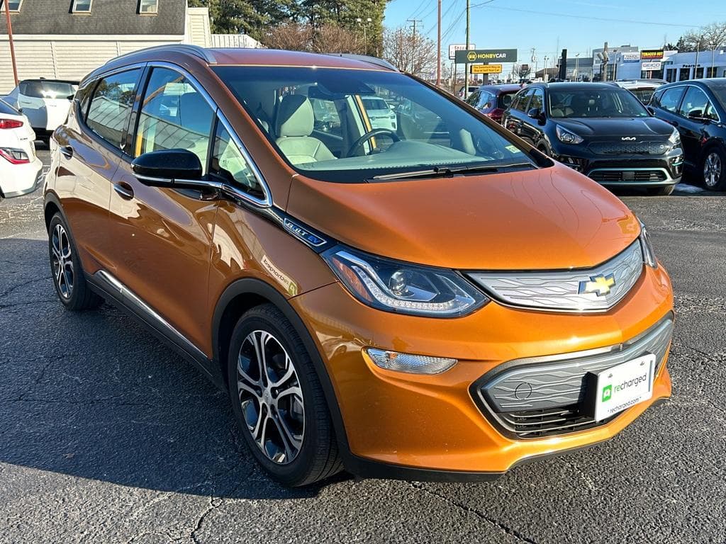 2018 Chevrolet Bolt EV view 6