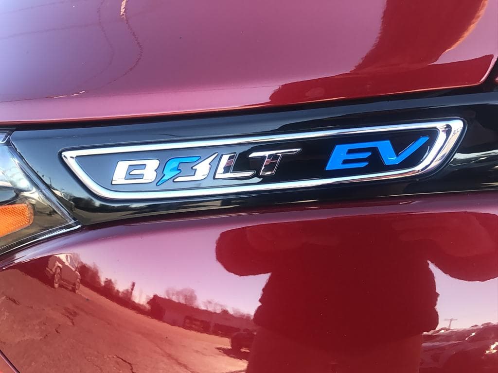 2020 Chevrolet Bolt EV view 26