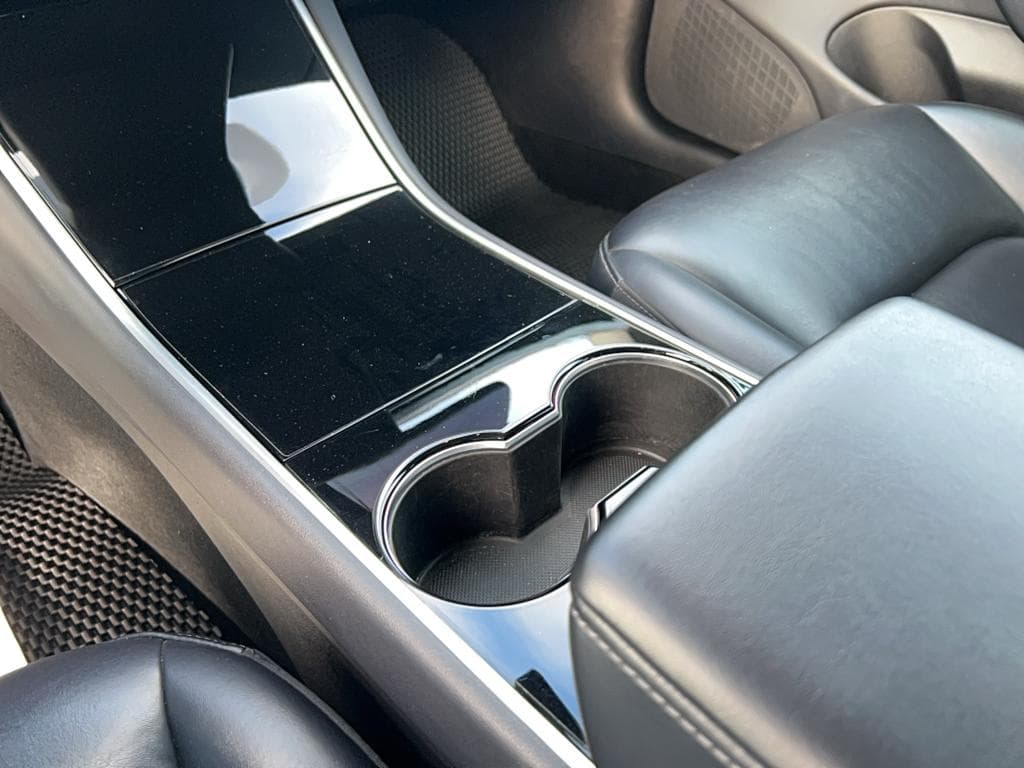 2018 Tesla Model 3 view 13