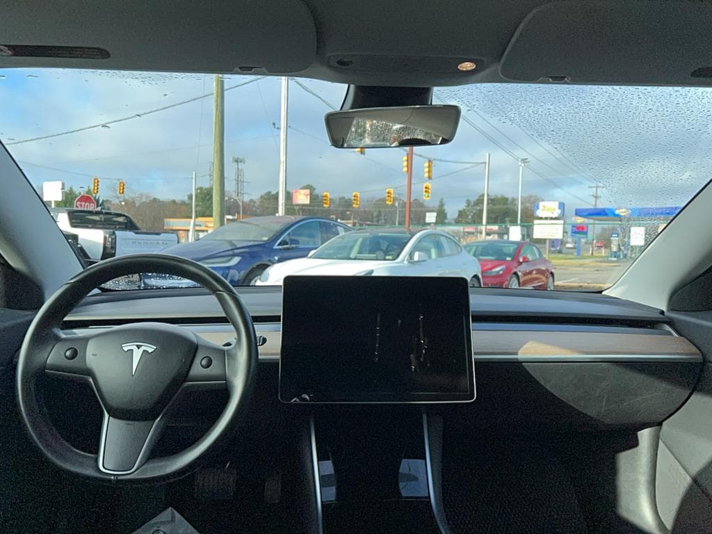 2018 Tesla Model 3 view 12