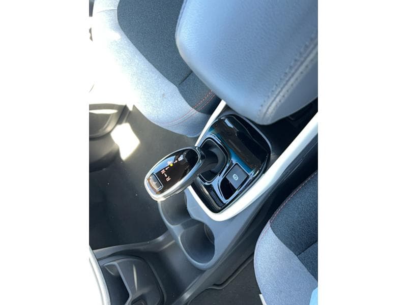 2018 Chevrolet Bolt EV view 15