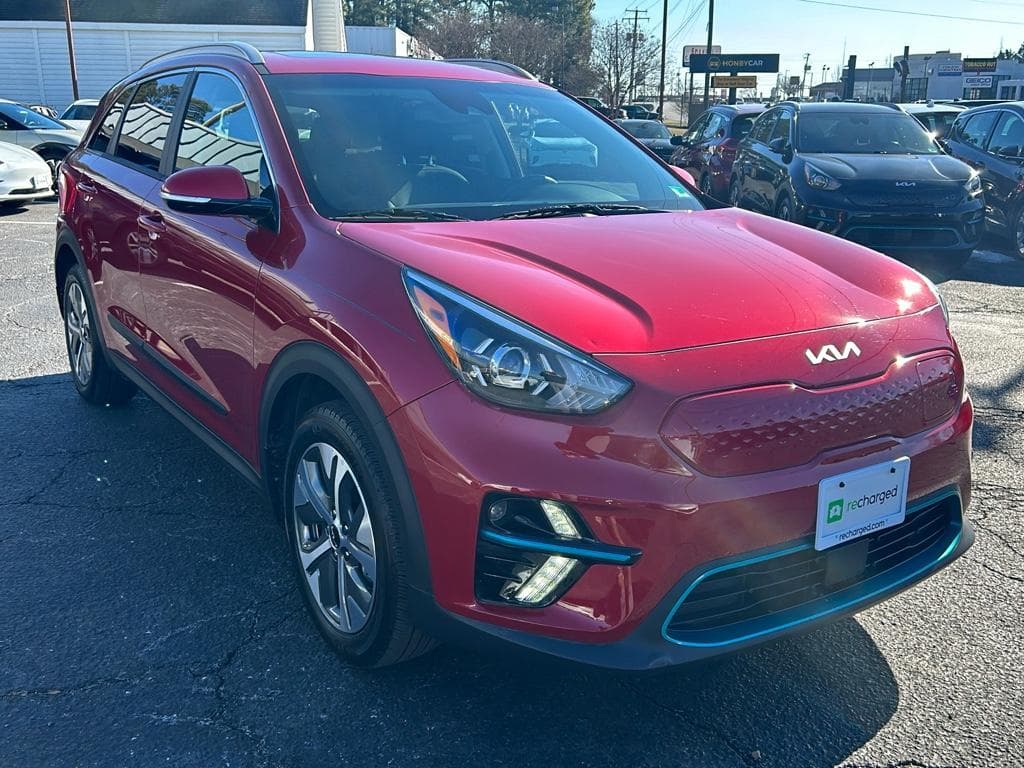 2022 Kia Niro EV view 4