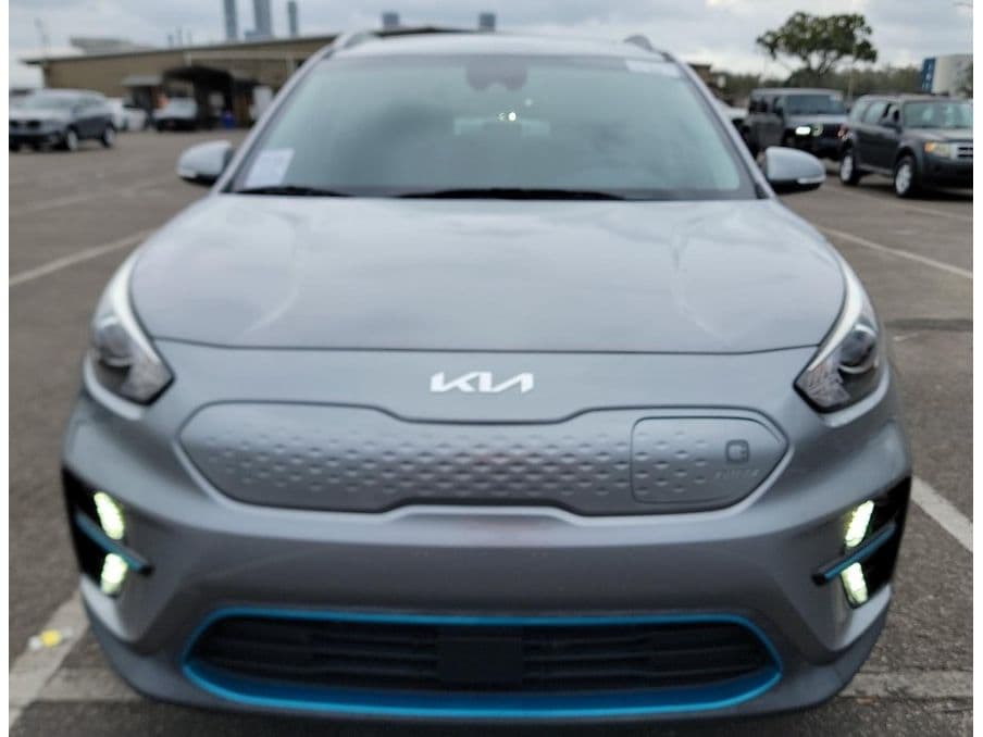 2022 Kia Niro EV view 2