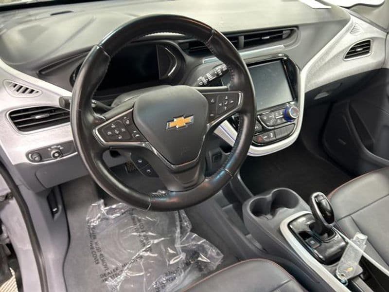 2020 Chevrolet Bolt EV view 15